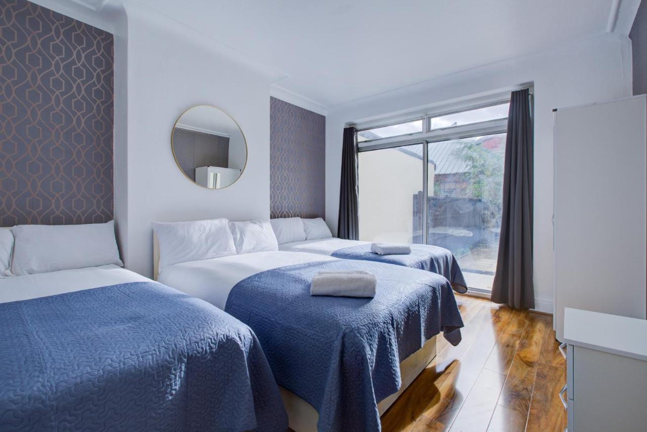 Twin Towerd Hotel لندن المظهر الخارجي الصورة